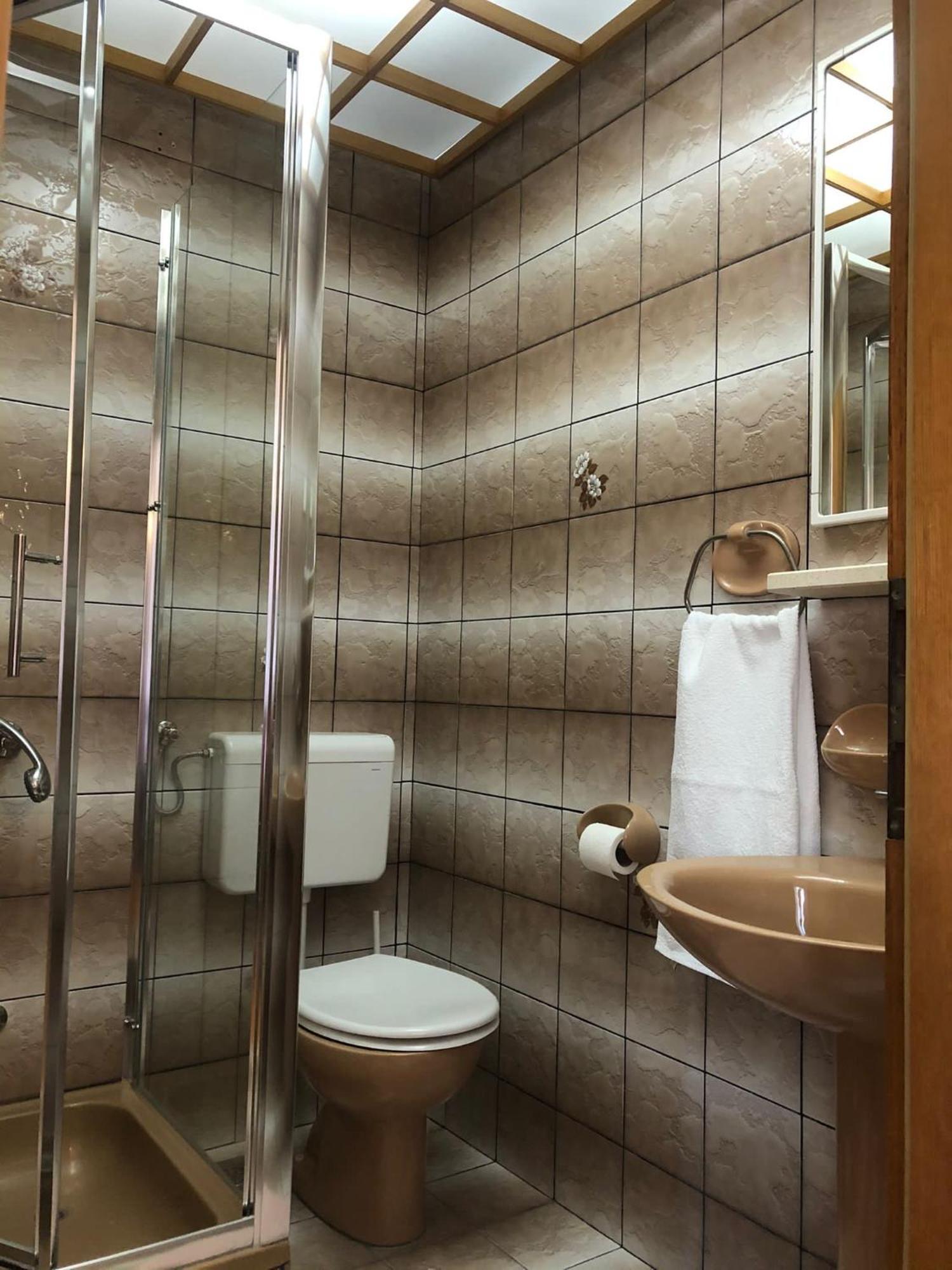Guest House Meri 볼 외부 사진