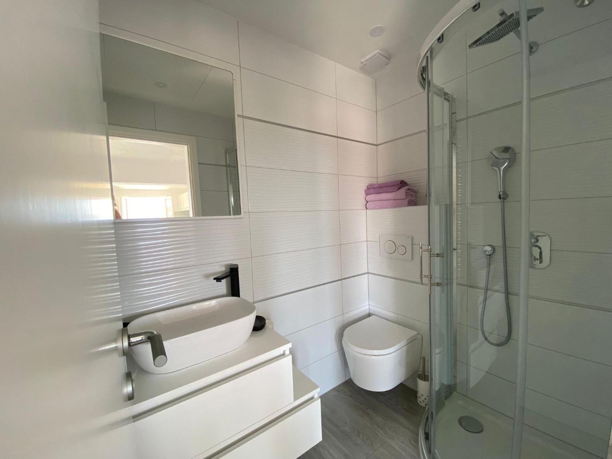 Guest House Meri 볼 외부 사진